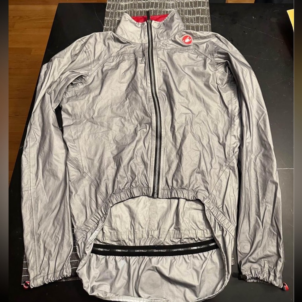 Castelli Tempesta Waterproof Cycling Jacket Size Medium (Euro L)